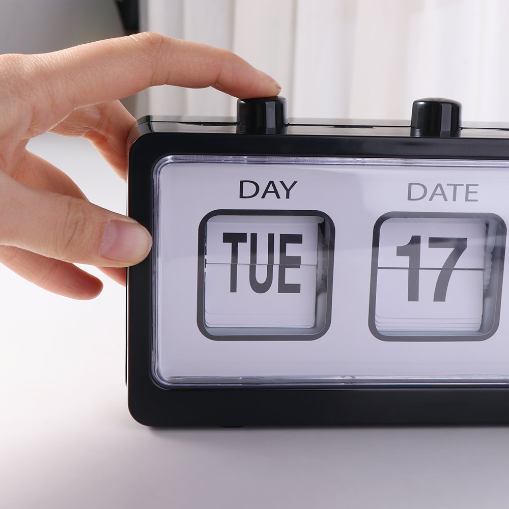 Office Tech Gadgets - ساعة تقويم إلكترونية بتقليب الصفحات، ساعة